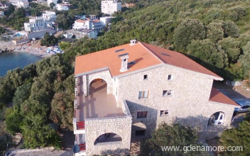 Stone house "Mediterraneo", private accommodation in city Utjeha, Montenegro
